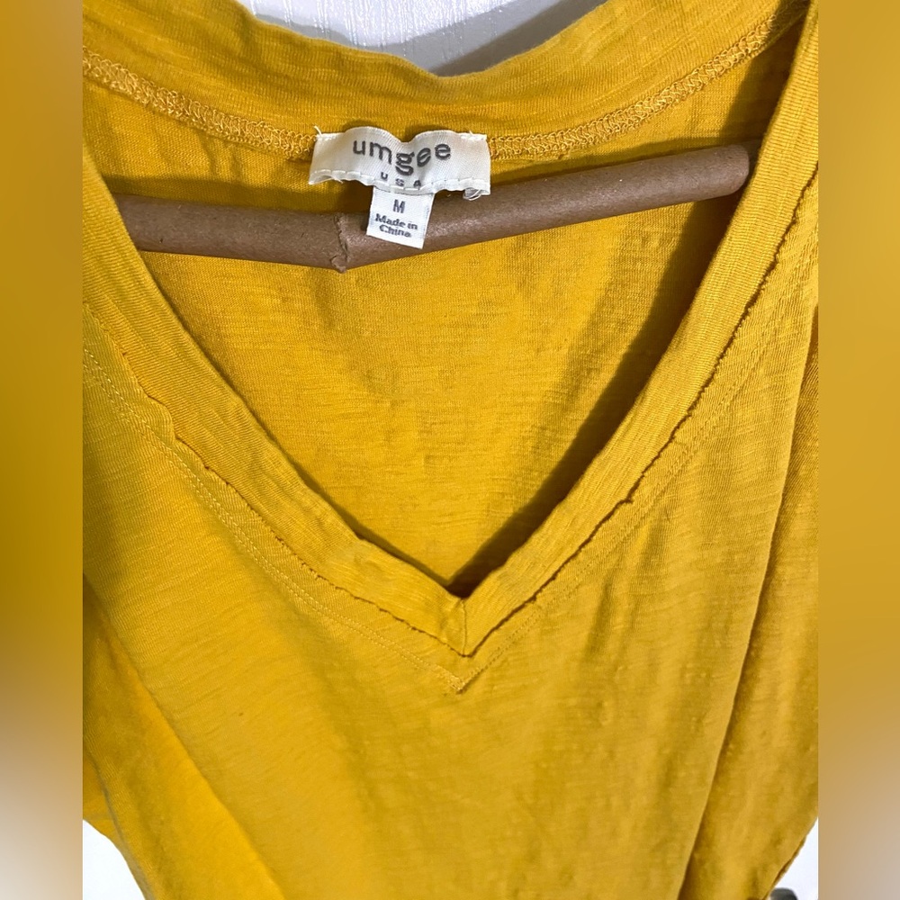 Umgee Women's Mustard V-Neck distressed Top - Picture 11 of 14